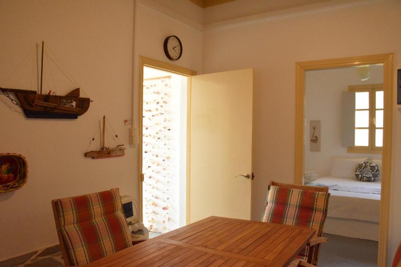 Вілла Thalassophile Eco House Plaka  Екстер'єр фото